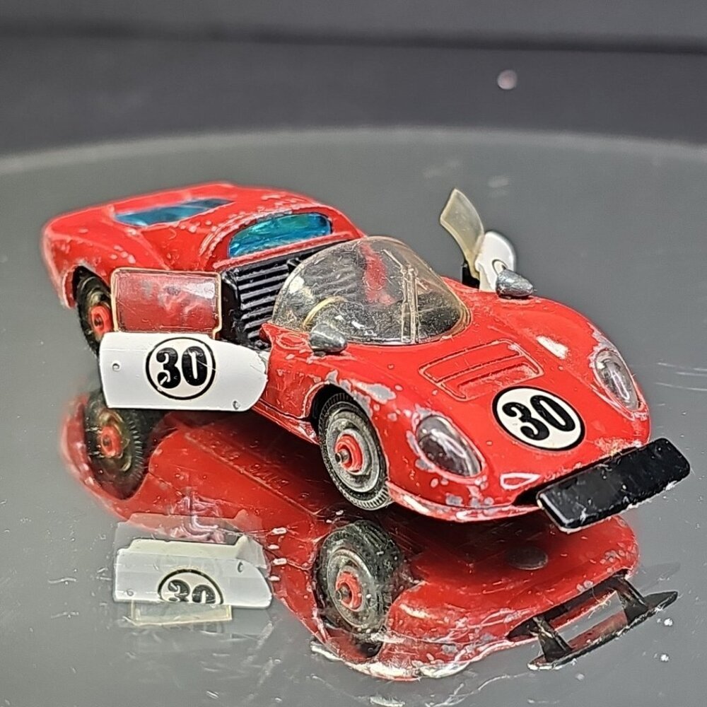 Corgi Toys Ferrari 206 Dino Sport 1:43 Scale #30 Toy Diecast Car Red Britain UK
